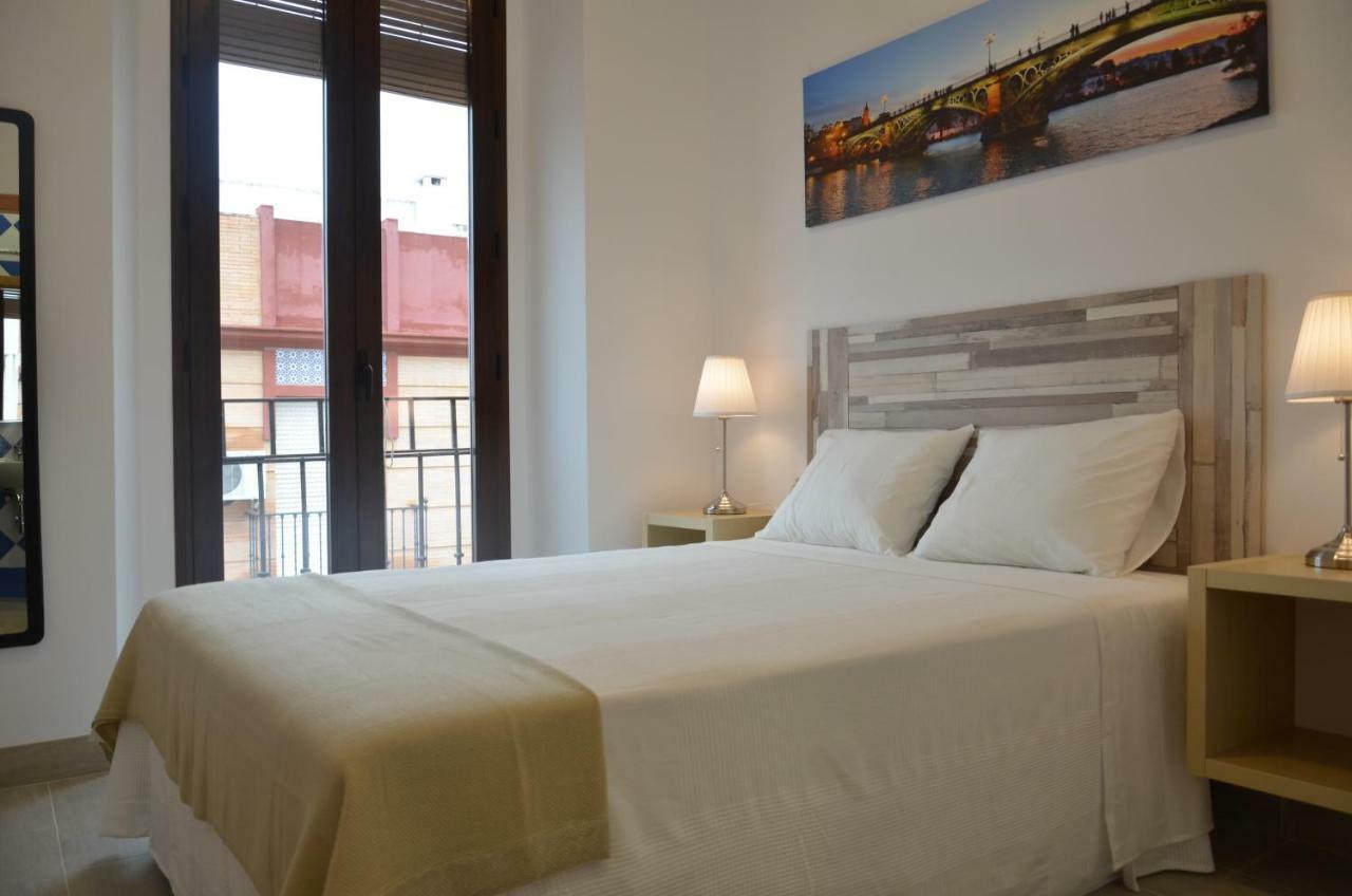 Apartamento Faustino Alvarez Seville Exterior photo